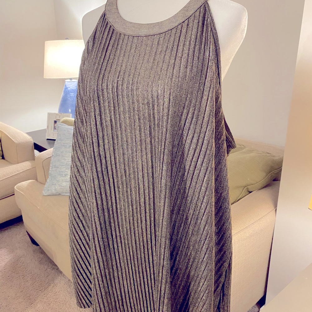Shimmery, Silver Grey, Scoop Neck Top. 2X